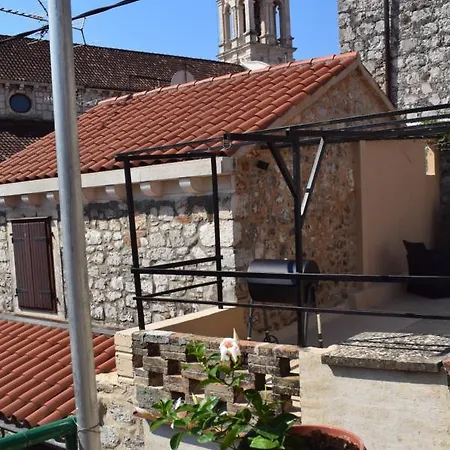 Vila Levanda *